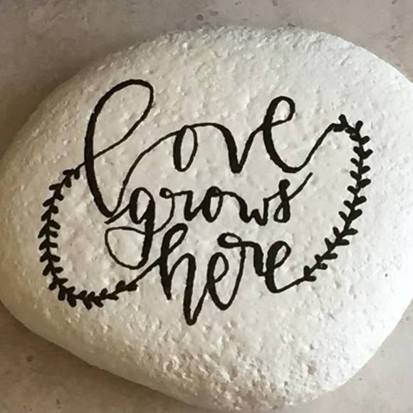 Meet your Posher, Arlene - Picture 1 of 1